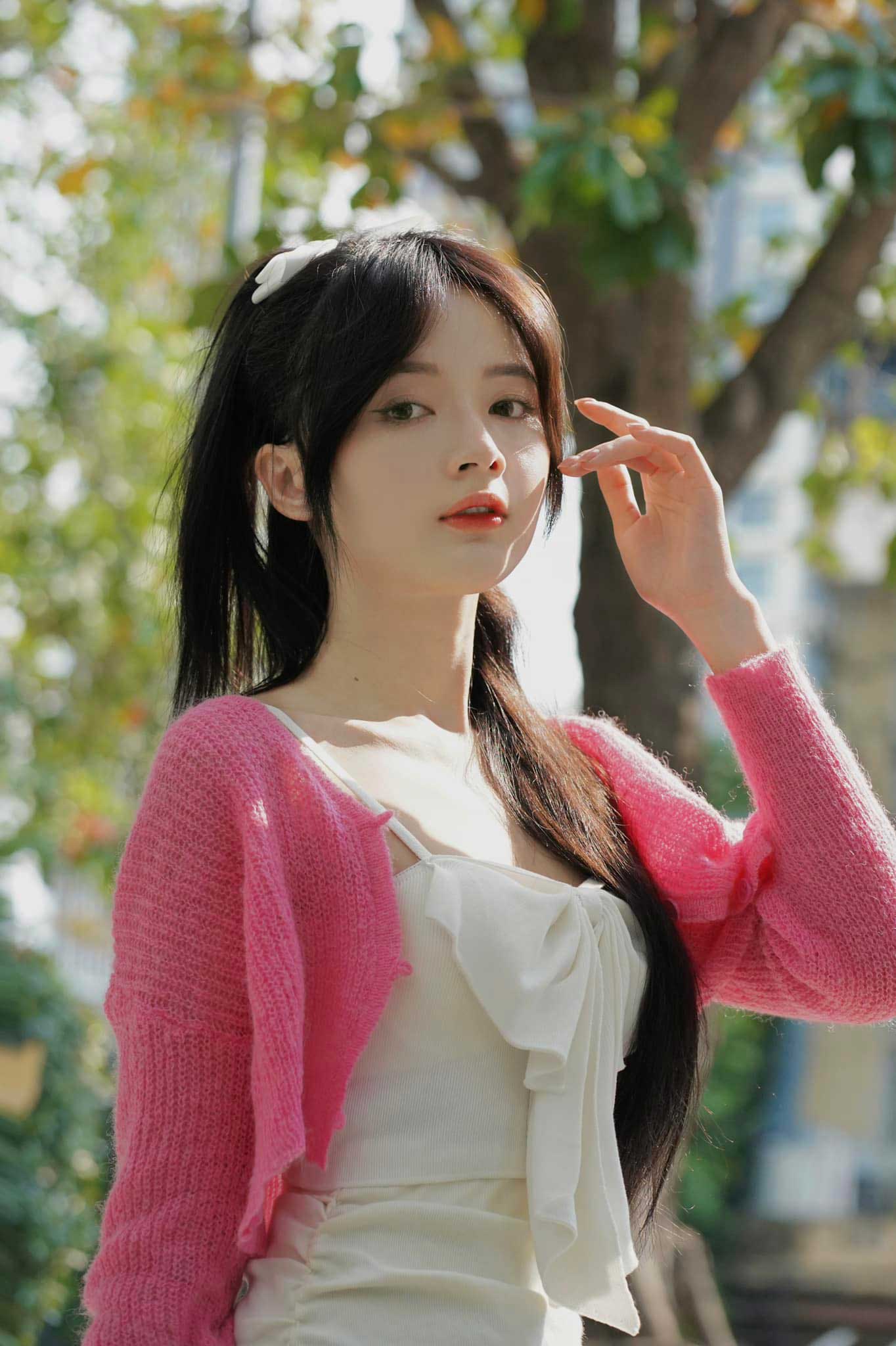 Người đẹp Lan Hương Sexy đáng yêu khiến vạn người mê 15 Nét đẹp của Lan Hương Sexy