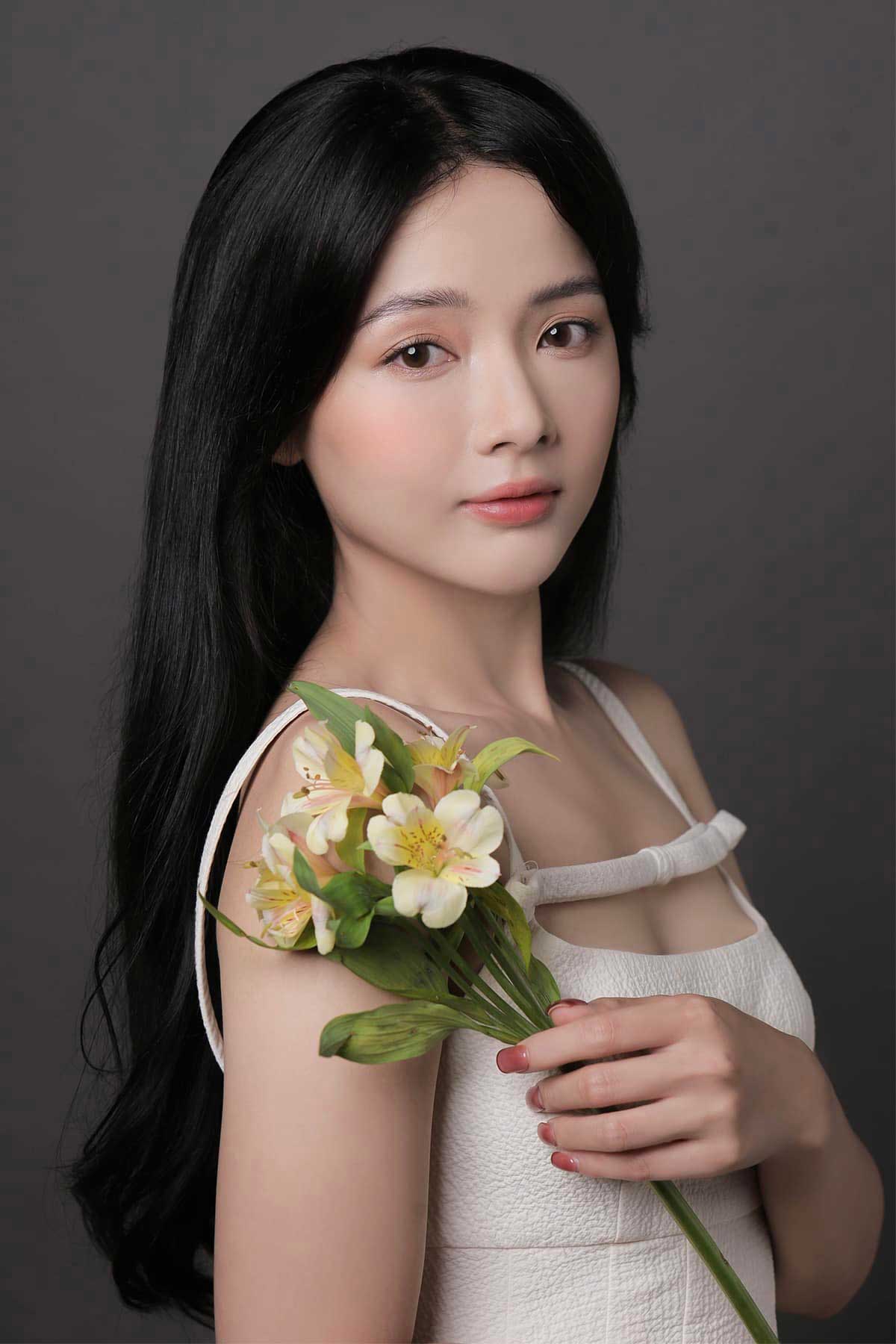 Người đẹp Lan Hương Sexy đáng yêu khiến vạn người mê 5 Ảnh Lan Hương cực cuốn hút